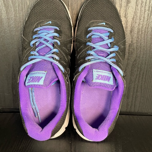 Nike Revolution 2 Women’s size 9 - Picture 8 of 9